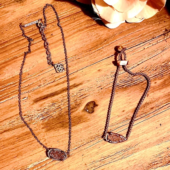 Kendra Scott Dusty Rose Gold Necklace AND Bracelet - Picture 1 of 6